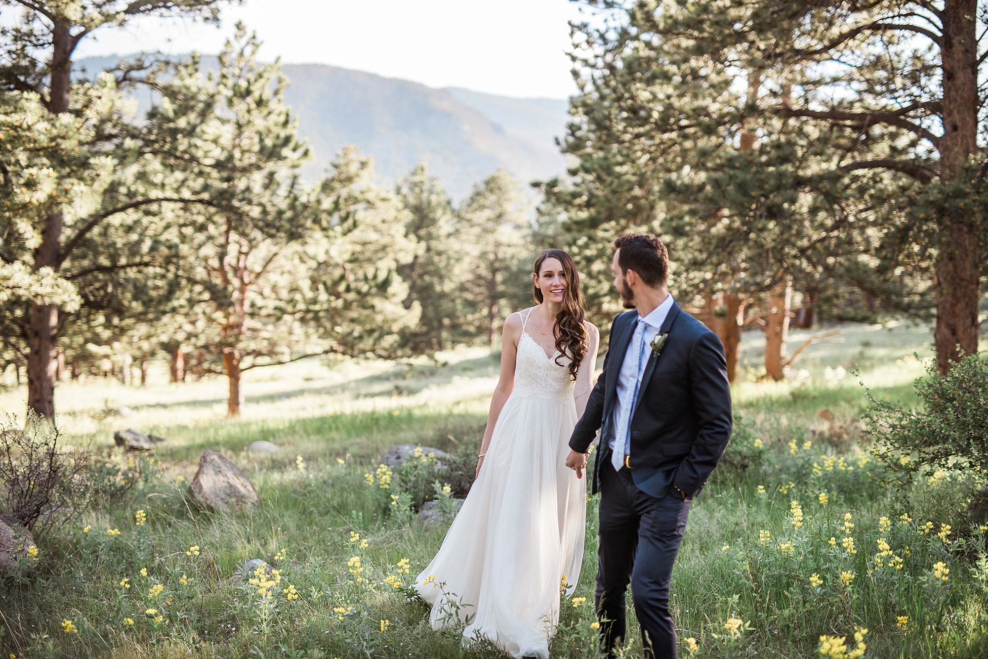 kelly and jorge moraine park rocky mountain national park colorado wedding hazel and lace photography