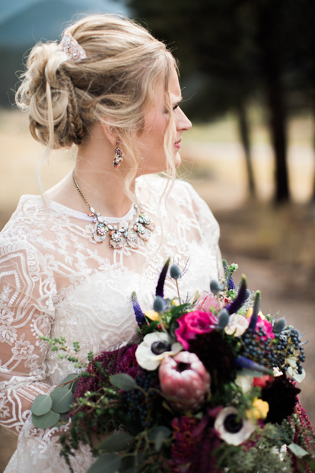 colorado outdoor bride jewelry for elopement