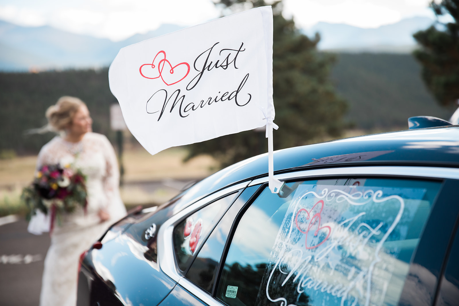 just married sign on car