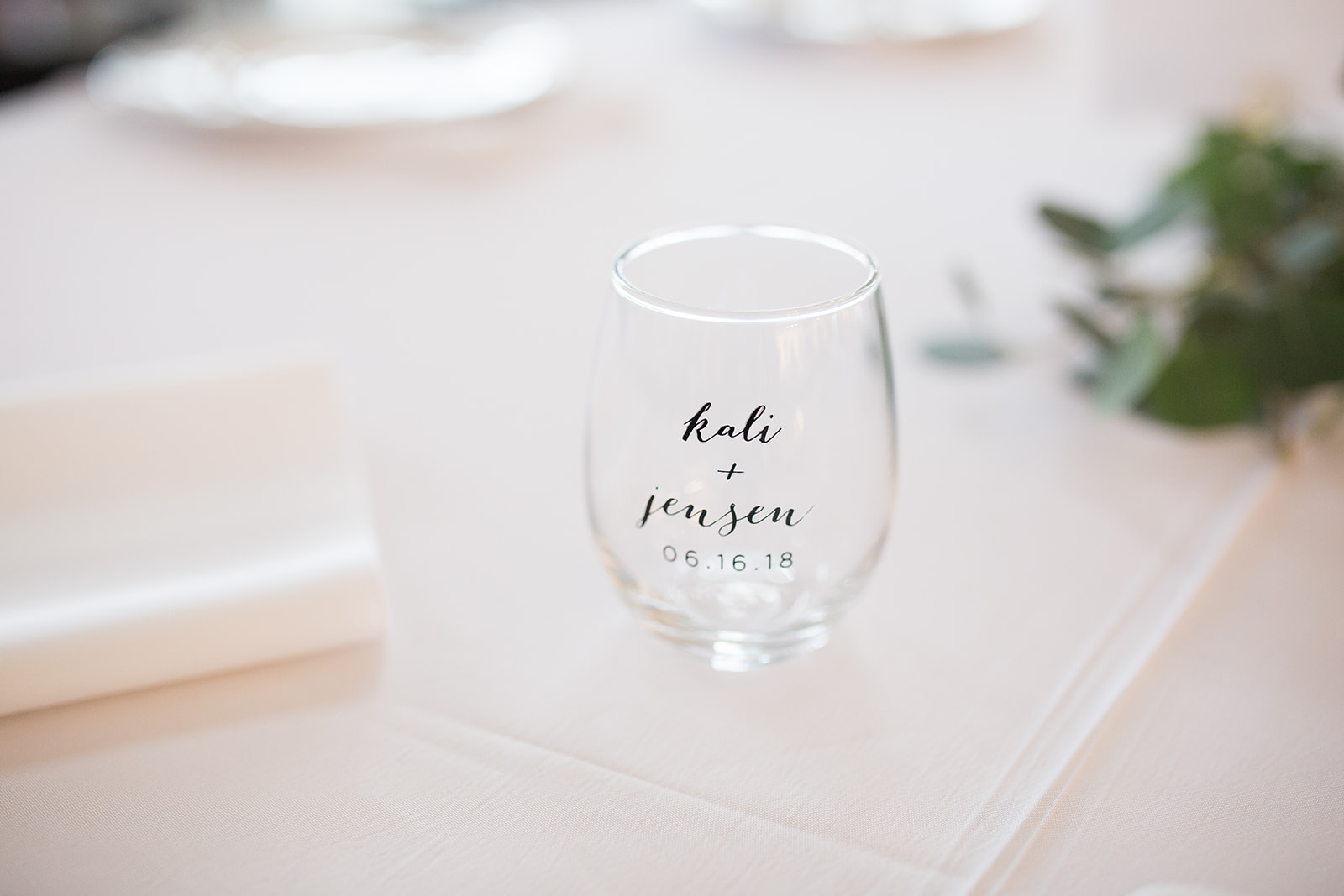 bride and groom customized tumbler for wedding reception