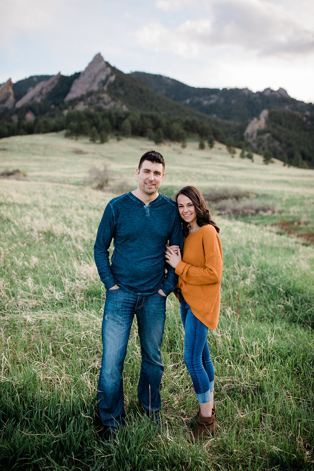 Amber and Jesse engagement photo Chataqua Park, Boulder Colorado