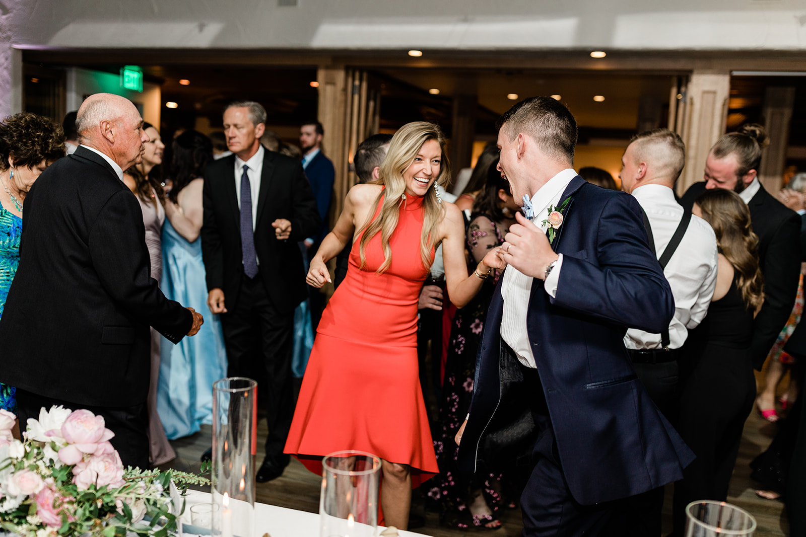 guests dance at wedding reception in Vail Colorado
