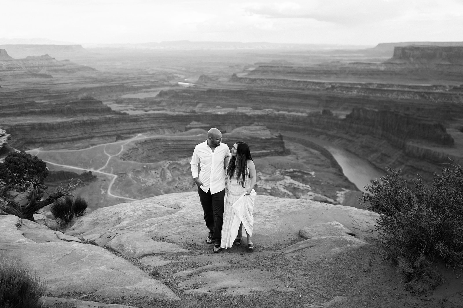 engagement adventure session couple in Moab