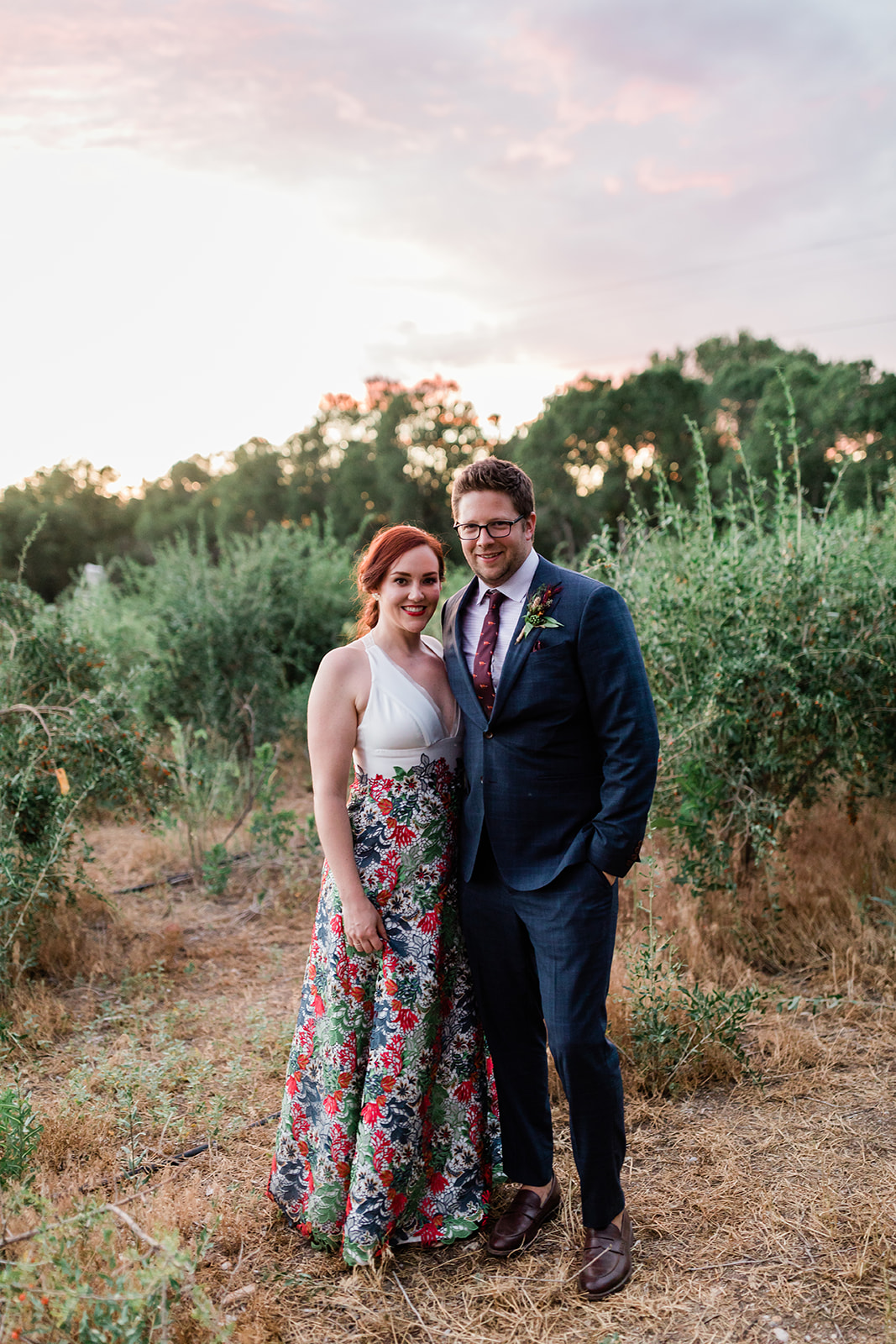 bride and groom outdoor sunset pictures in Taos desert