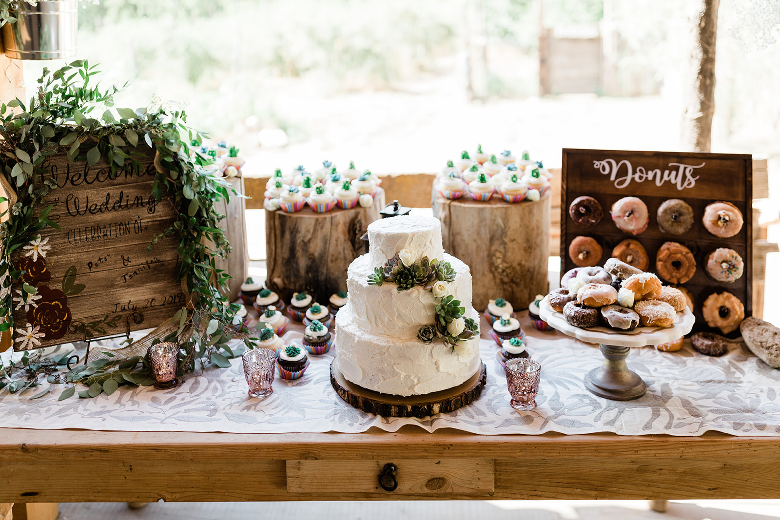 southwest-themed rustic cake and dessert table