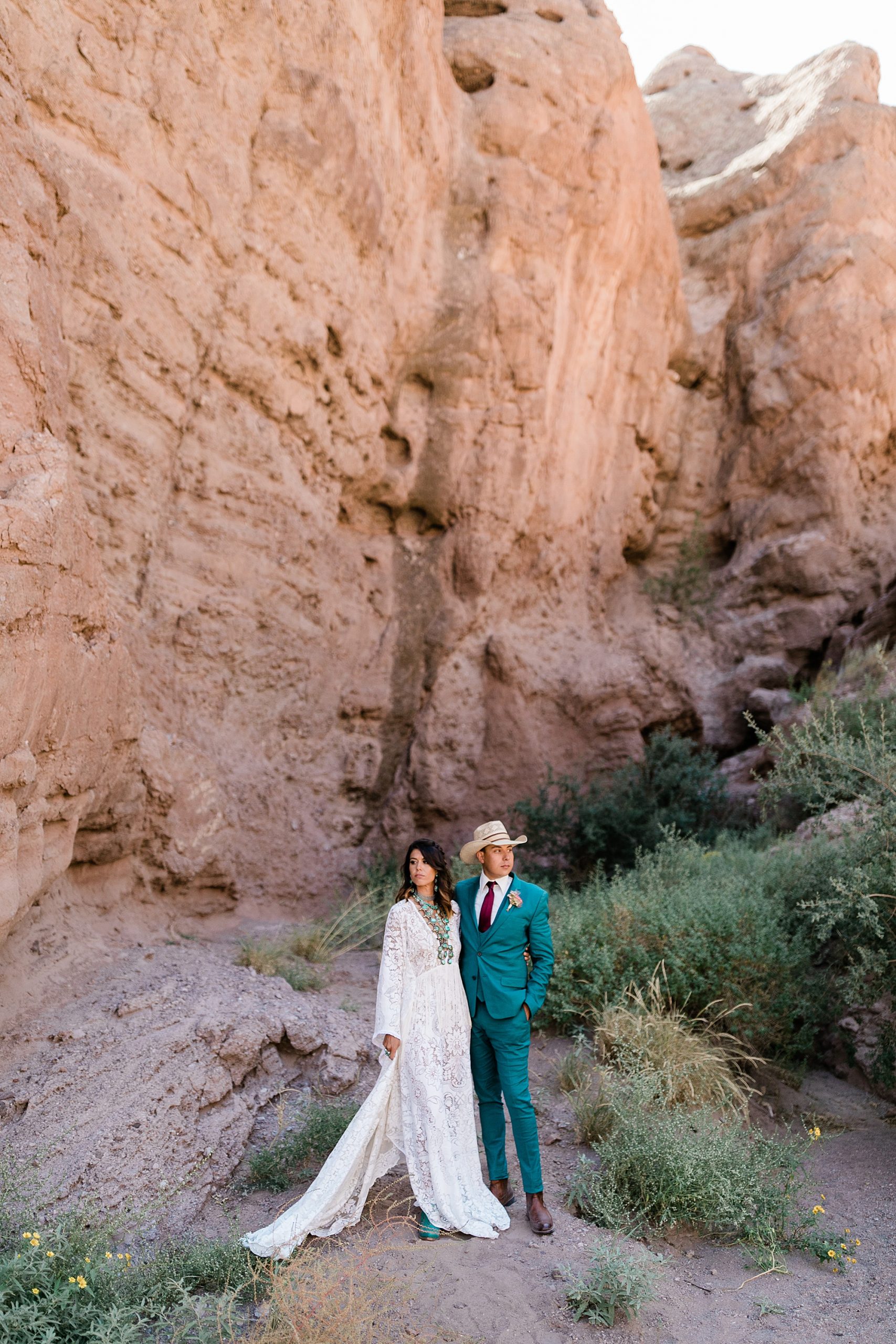 Albuquerque New Mexico elopement in a canyon