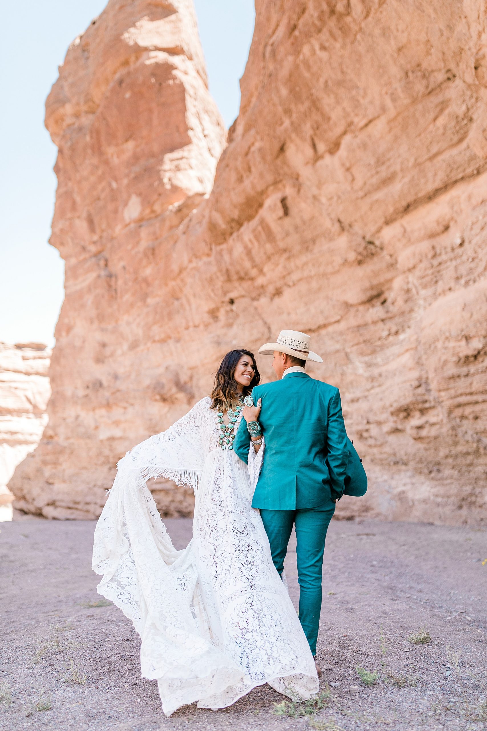 Albuquerque elopement bride and groom in a canyon