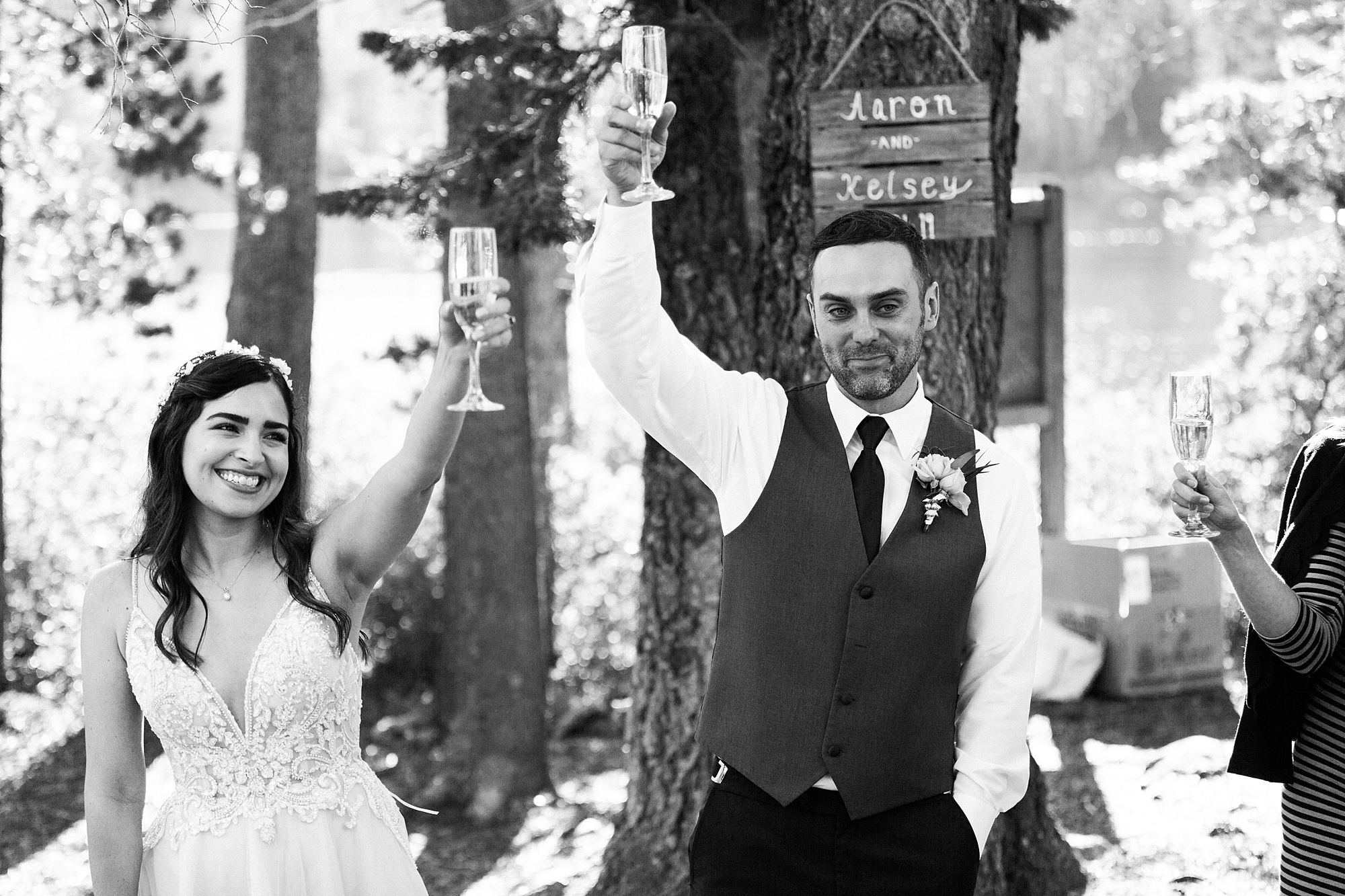 bride and groom cheers