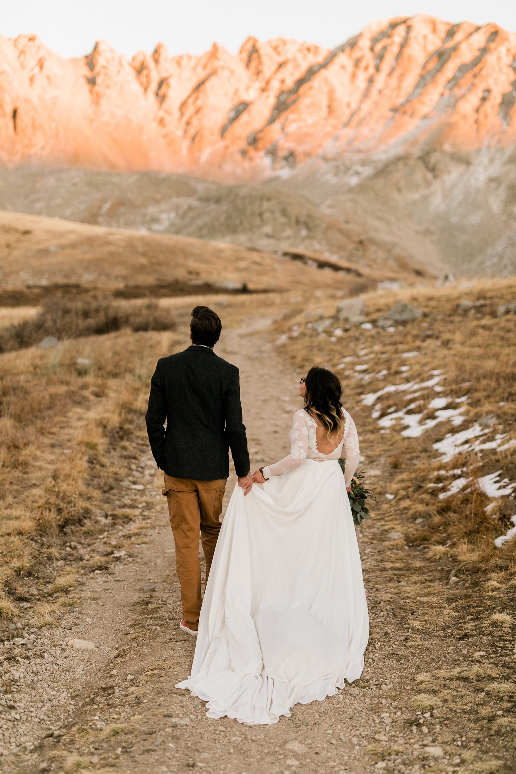leadville colorado elopement with dogs